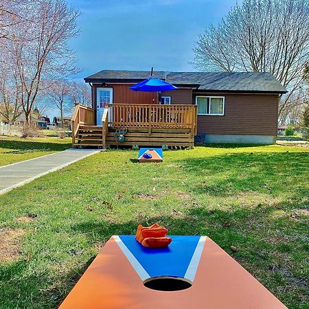Creekside Cottage - Kayak, Sup, Fishing, Game Room, Steps To The Beach Kingsville Bagian luar foto