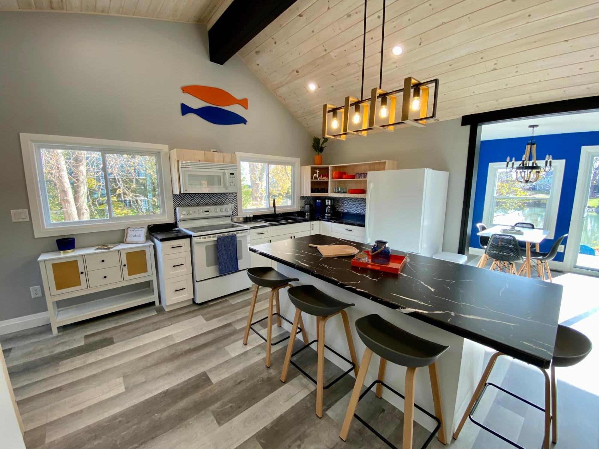 Creekside Cottage - Kayak, Sup, Fishing, Game Room, Steps To The Beach Kingsville Bagian luar foto